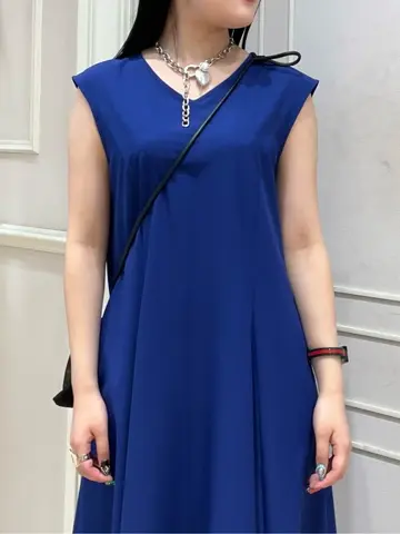 ANY SIS erika コーディネート画像