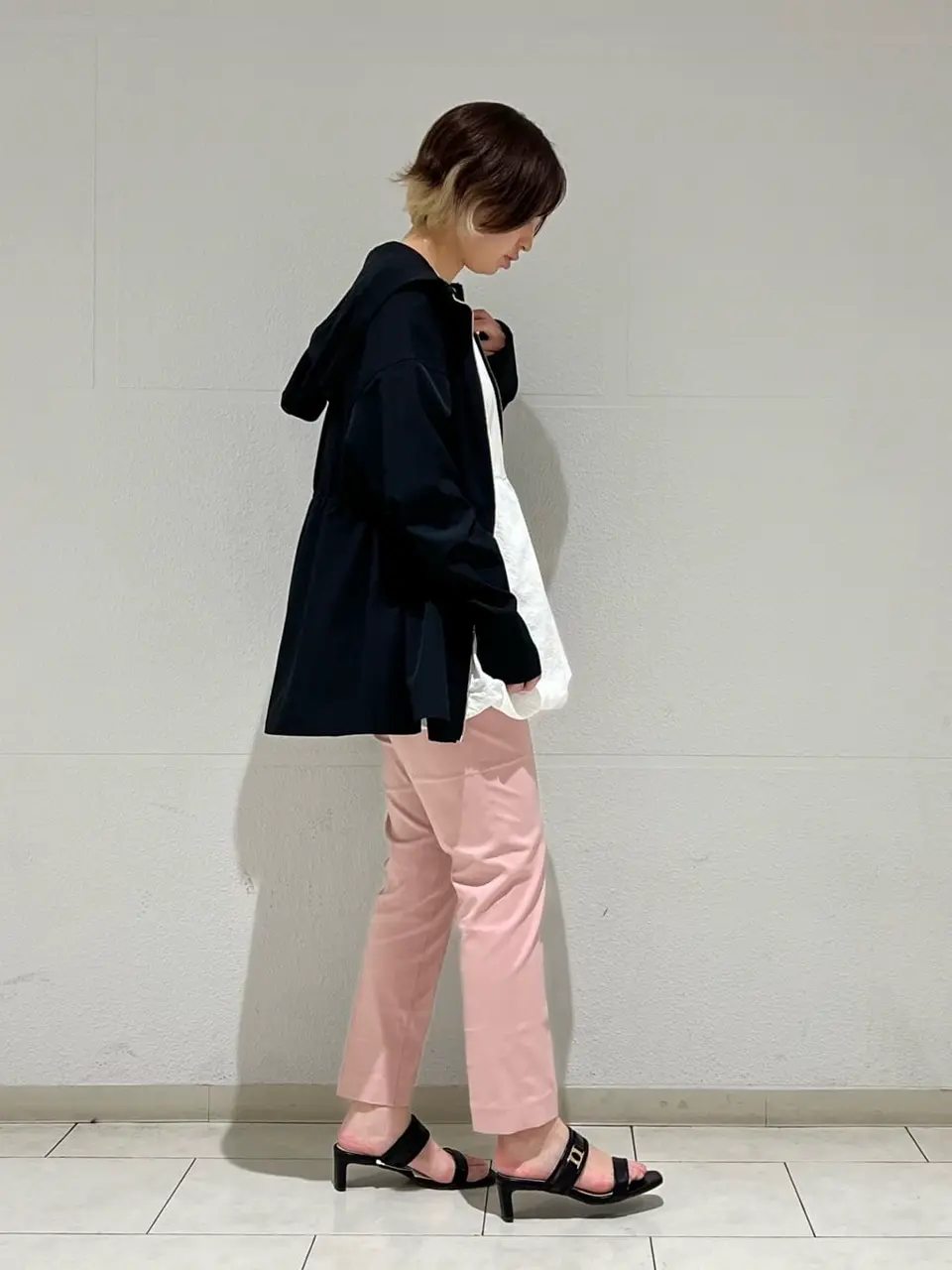 ANY SIS 村上 コーディネート画像