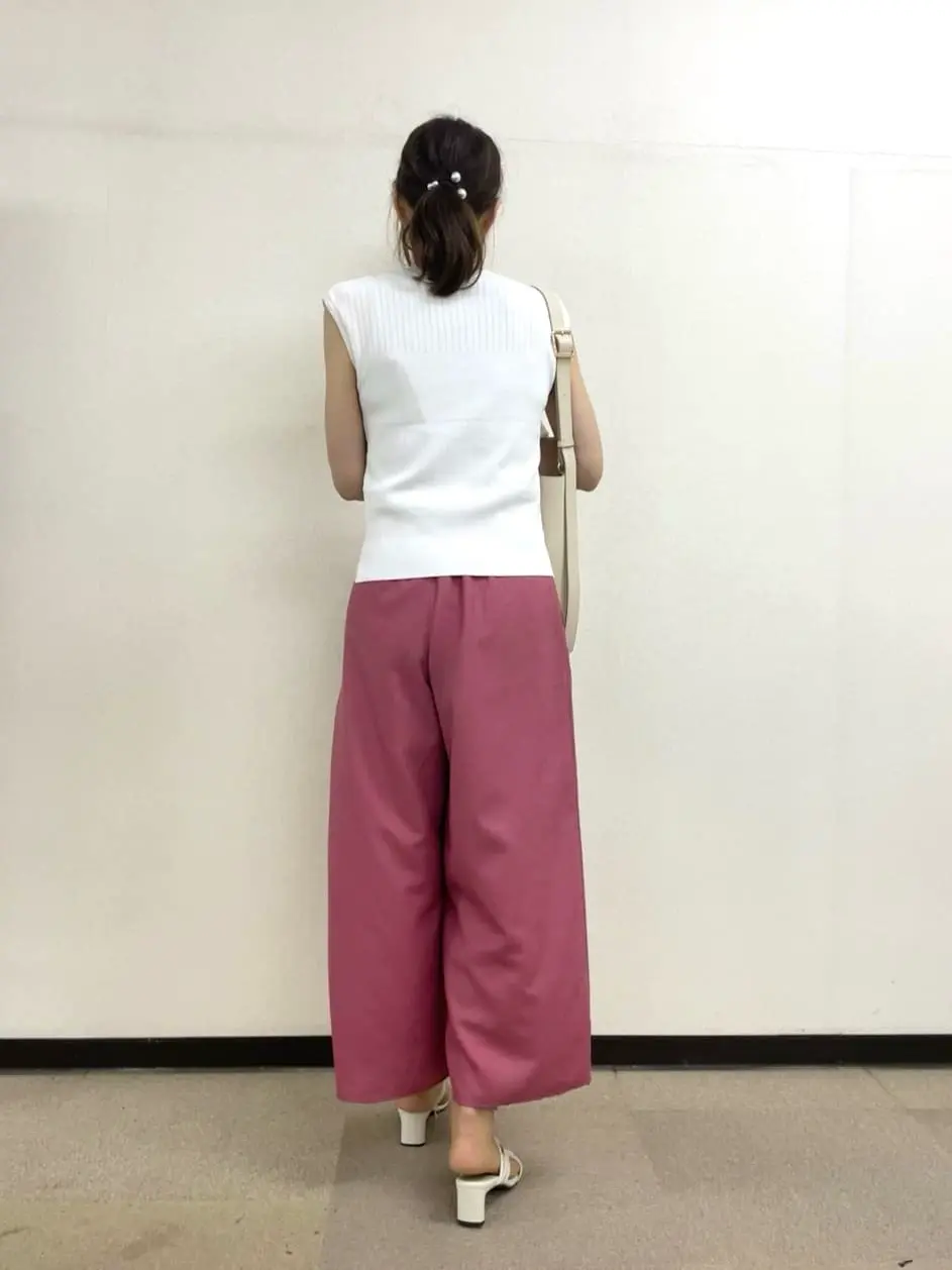 ANY SIS 小山 コーディネート画像