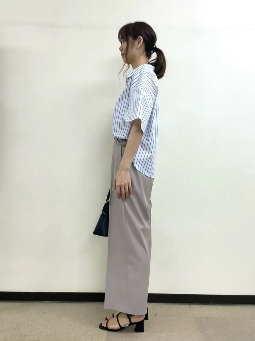 ANY SIS 小山 コーディネート画像