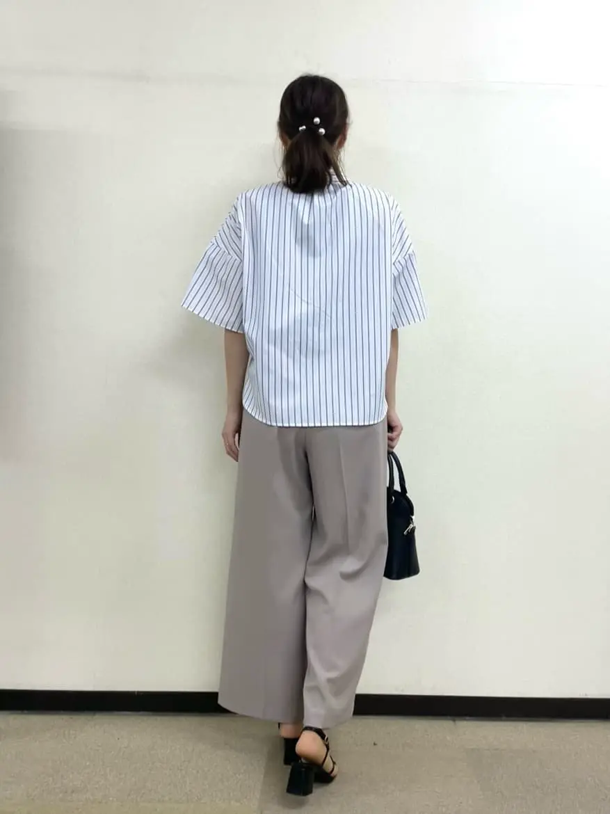 ANY SIS 小山 コーディネート画像