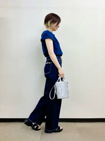 ANY SIS 村上 コーディネート画像