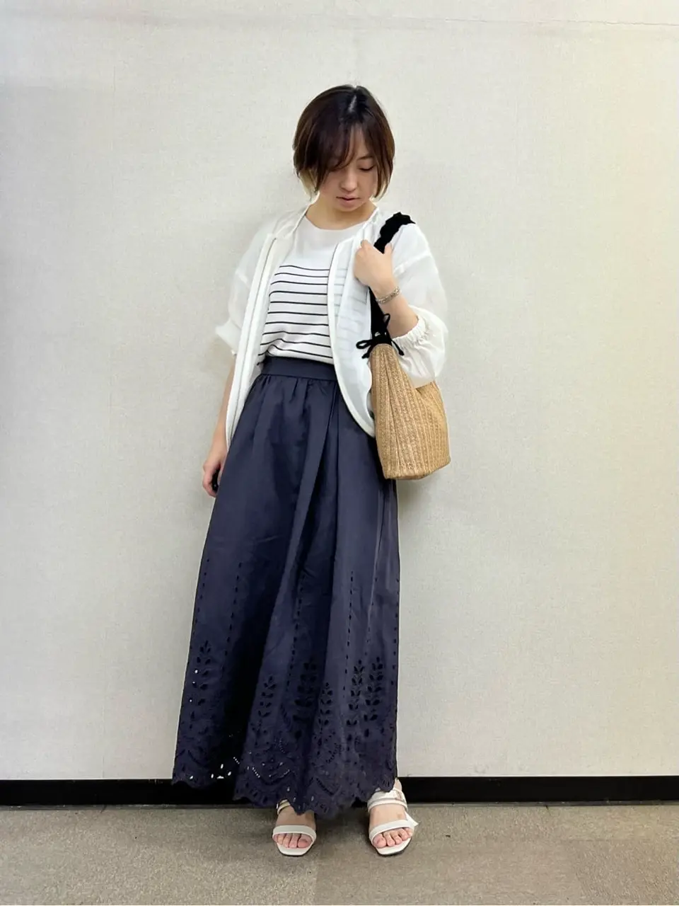 ANY SIS 村上 コーディネート画像