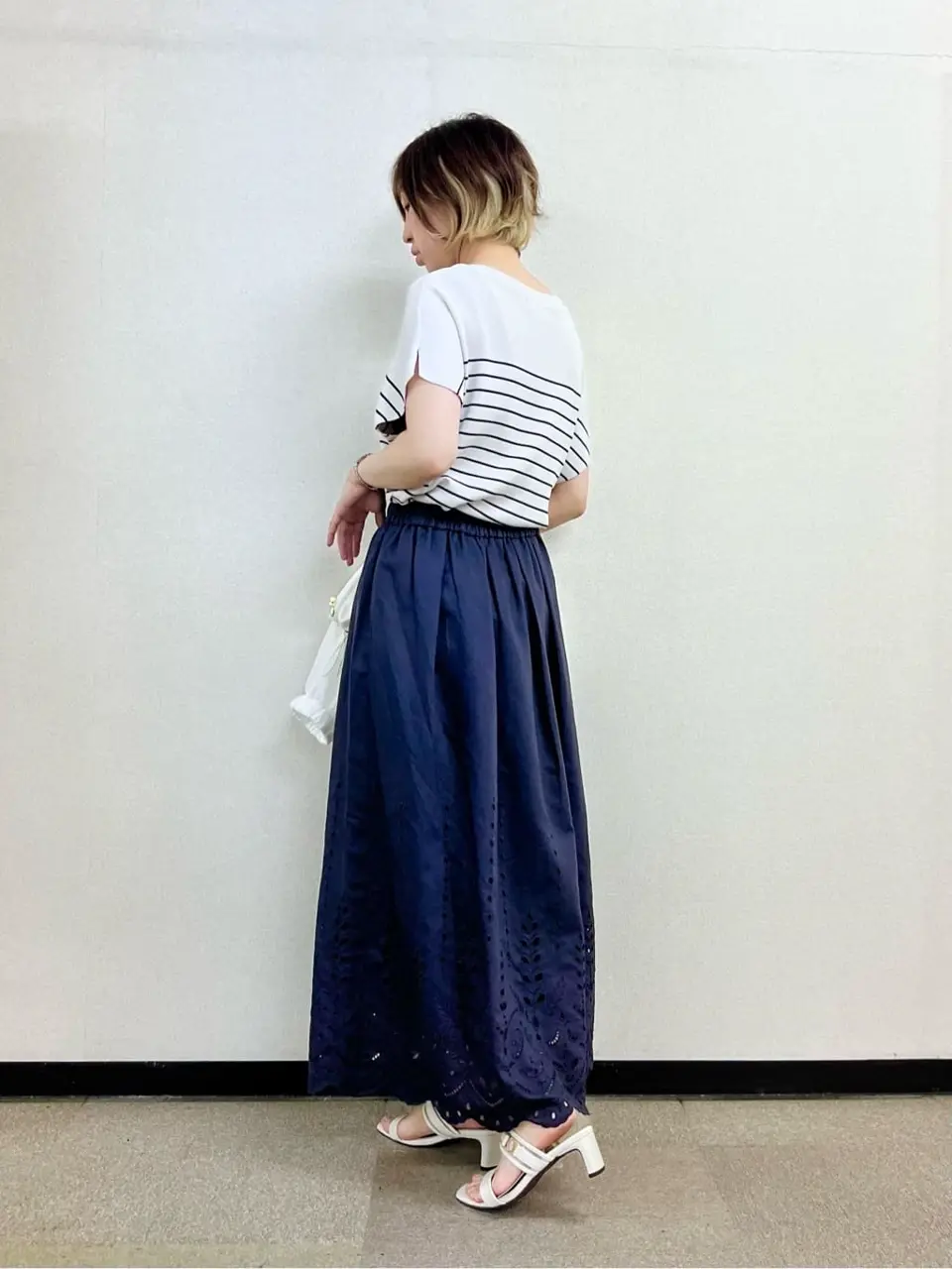 ANY SIS 村上 コーディネート画像