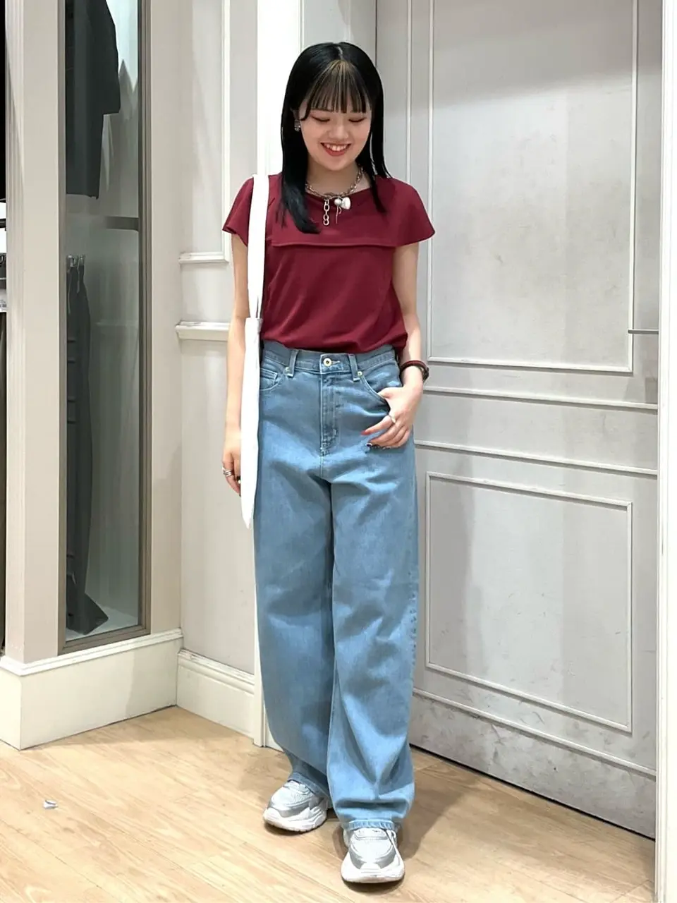 ANY SIS erika コーディネート画像