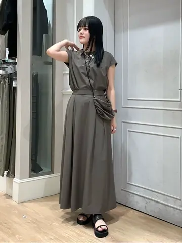 ANY SIS erika コーディネート画像