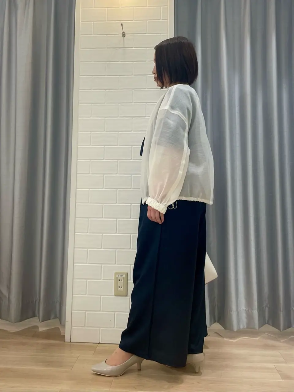 ANY SIS 丸岡 コーディネート画像