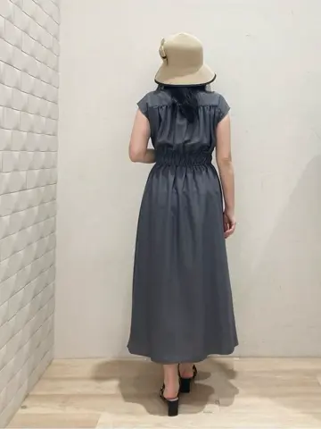 ANY SIS 川根　彩 コーディネート画像