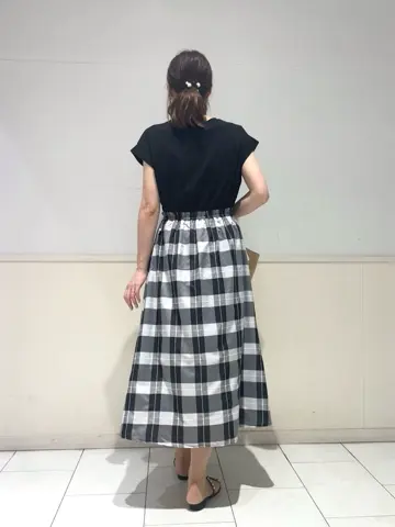 ANY SIS 小山 コーディネート画像