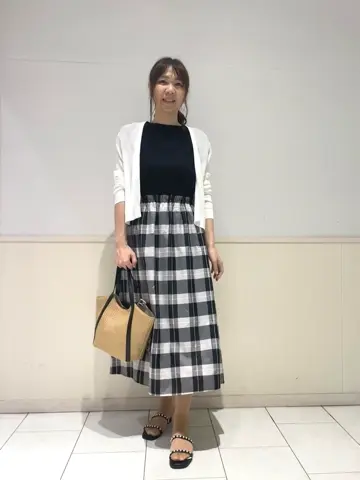 ANY SIS 小山 コーディネート画像