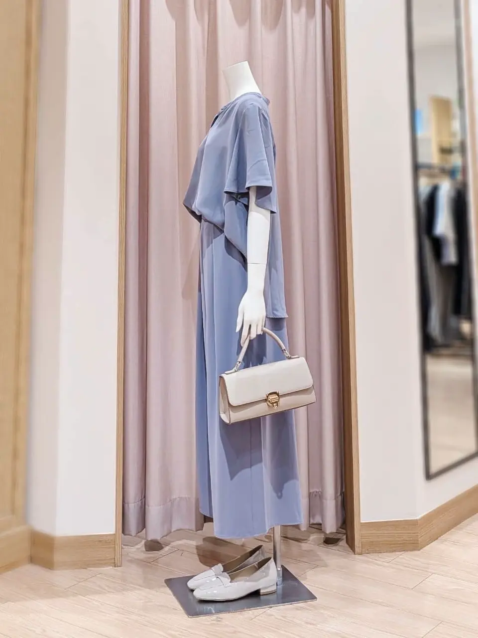 ANY SIS 岩田 コーディネート画像