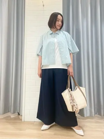 ANY SIS 丸岡 コーディネート画像