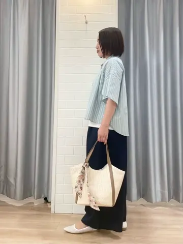 ANY SIS 丸岡 コーディネート画像