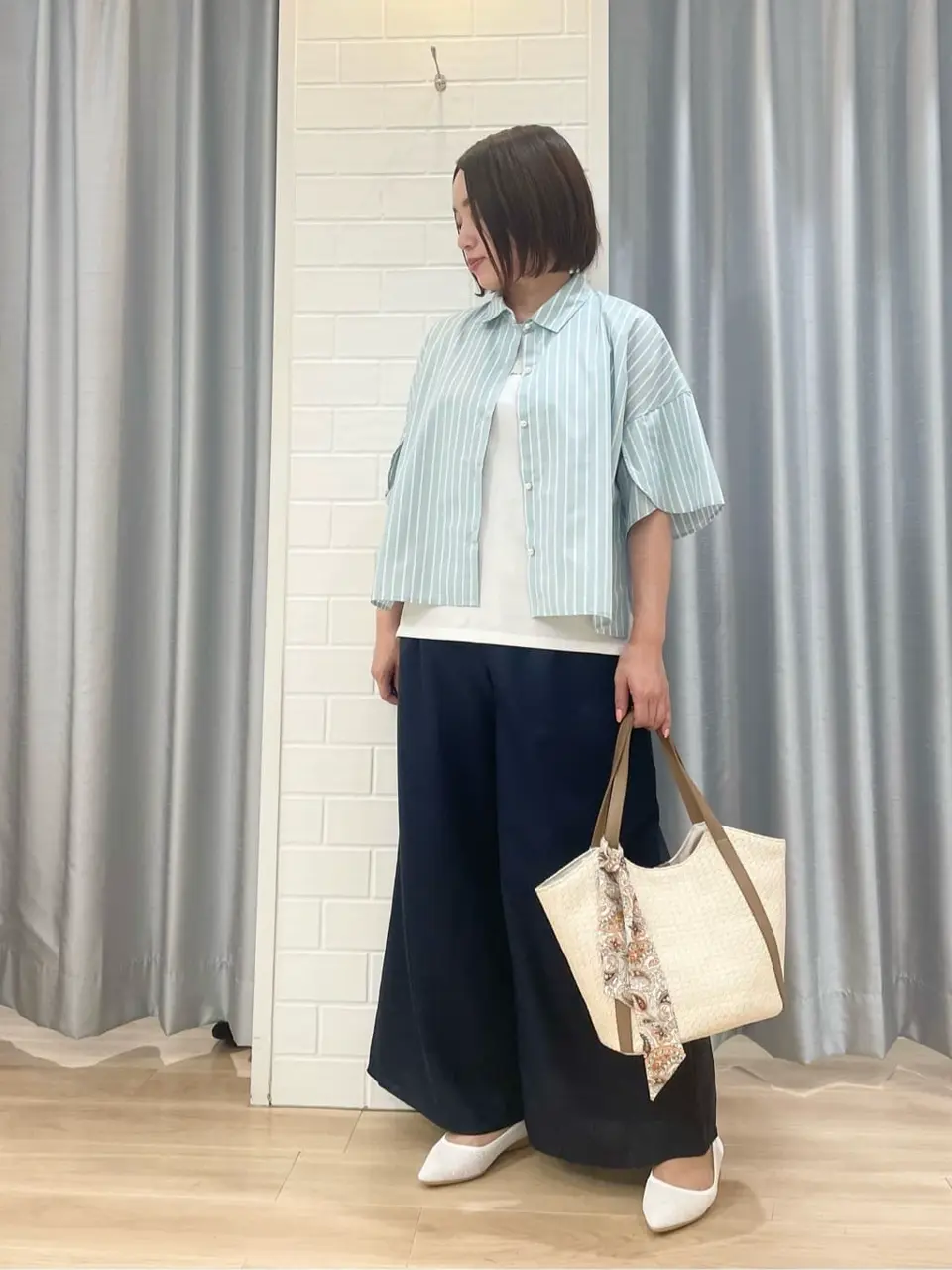 ANY SIS 丸岡 コーディネート画像