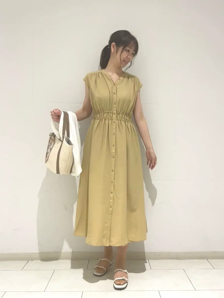 ANY SIS 小山 コーディネート画像