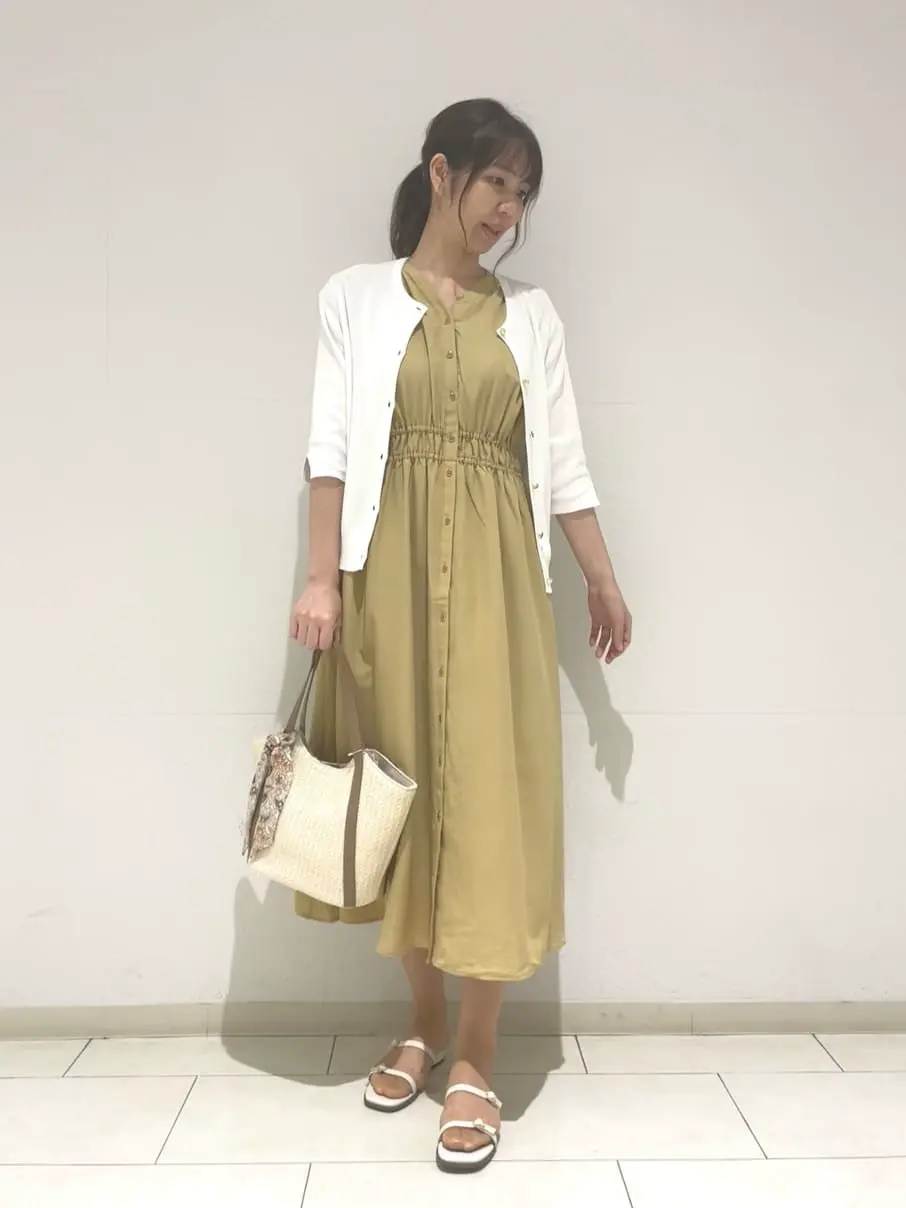 ANY SIS 小山 コーディネート画像