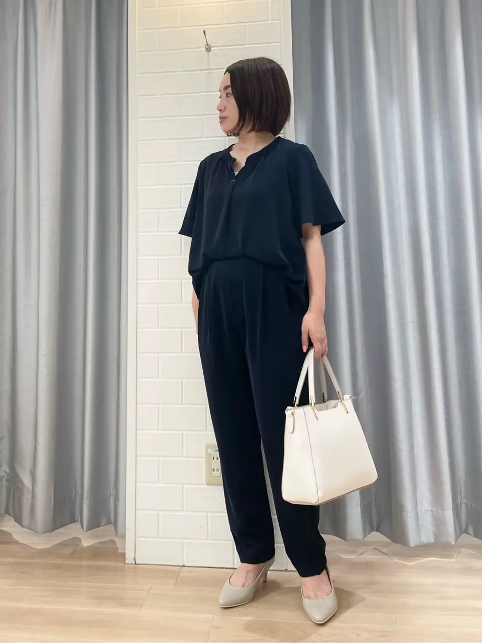 ANY SIS 丸岡 コーディネート画像