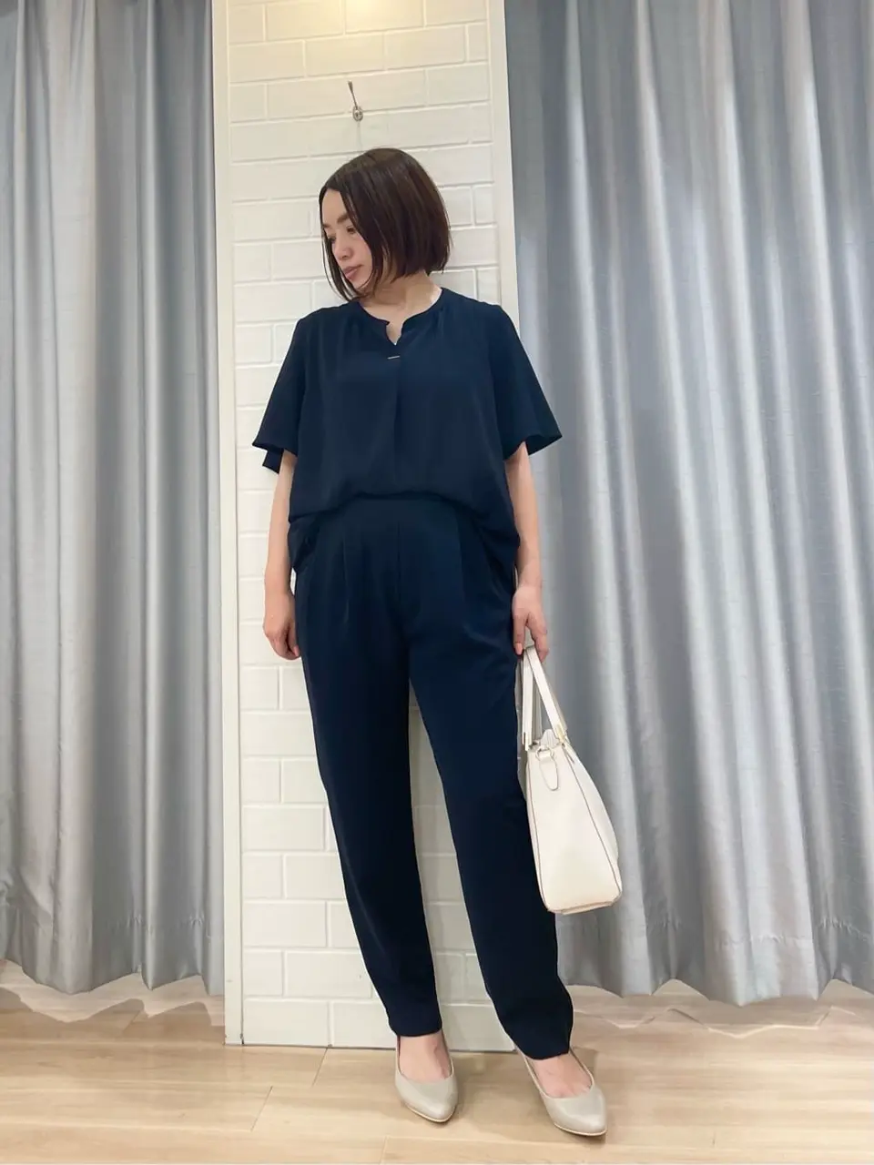 ANY SIS 丸岡 コーディネート画像