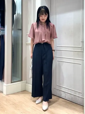 ANY SIS erika コーディネート画像