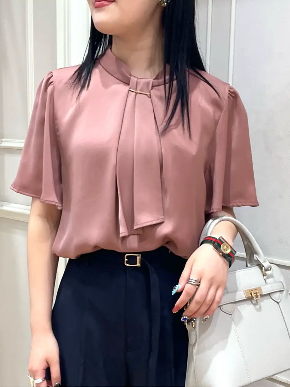 ANY SIS erika コーディネート画像