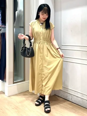 ANY SIS erika コーディネート画像