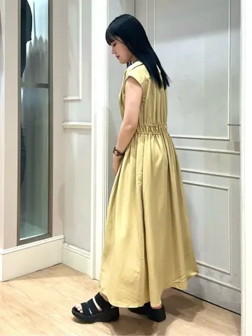 ANY SIS erika コーディネート画像