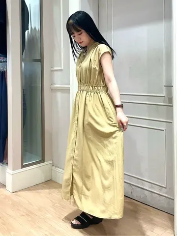 ANY SIS erika コーディネート画像