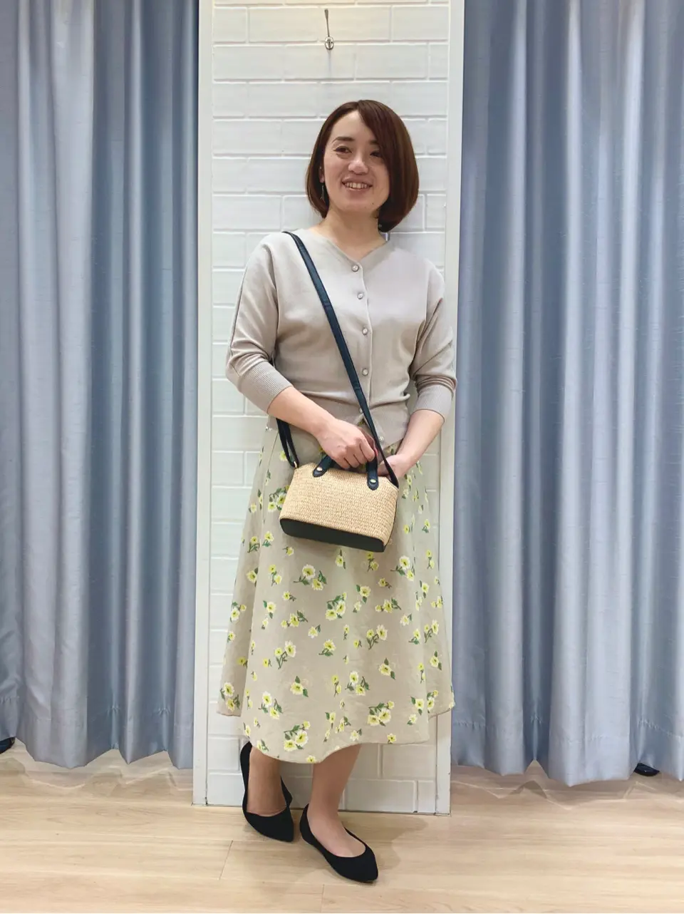 ANY SIS 丸岡 コーディネート画像