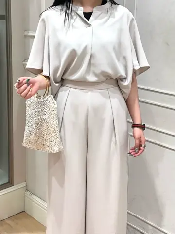 ANY SIS erika コーディネート画像