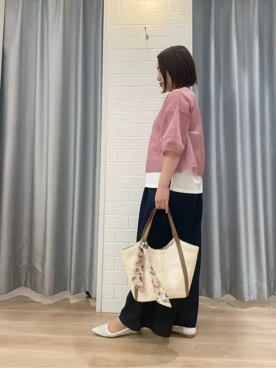 ANY SIS 丸岡 コーディネート画像