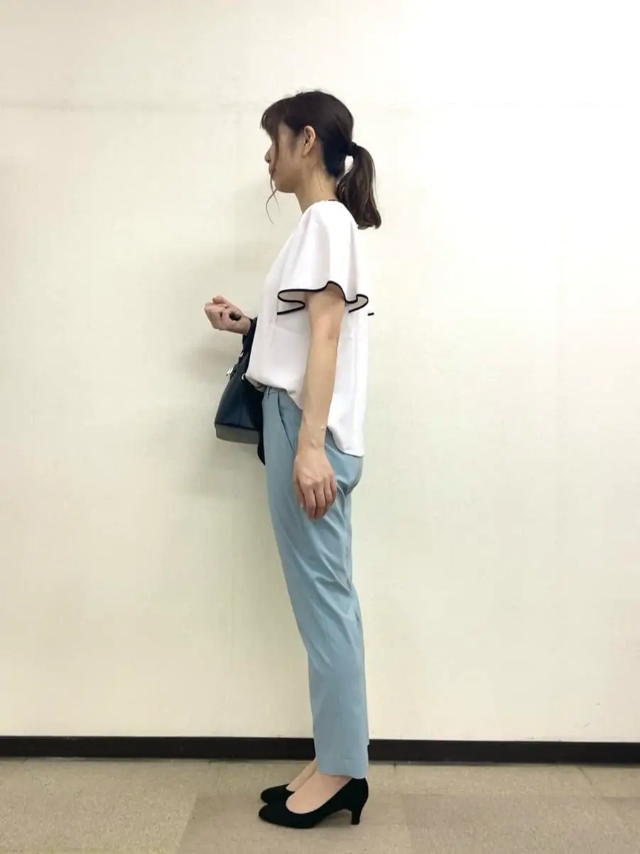 ANY SIS 小山 コーディネート画像