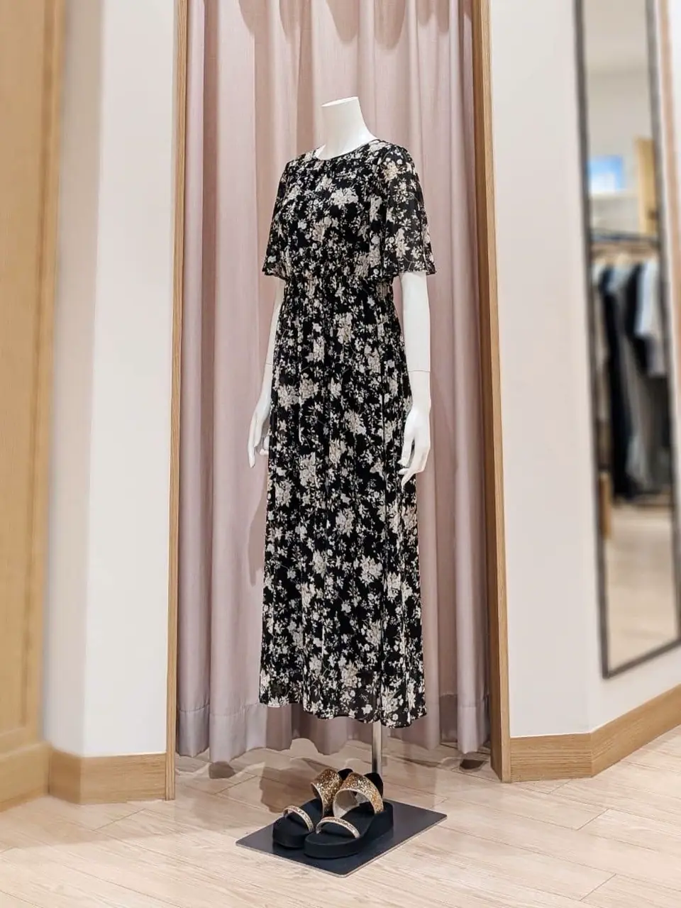 ANY SIS 岩田 コーディネート画像