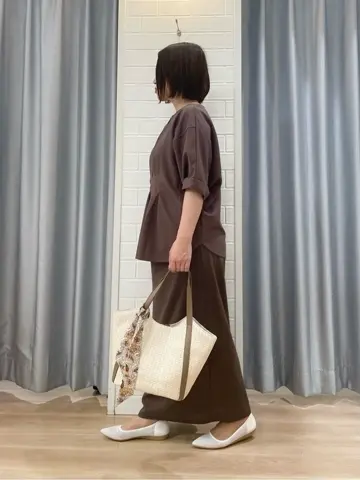 ANY SIS 丸岡 コーディネート画像