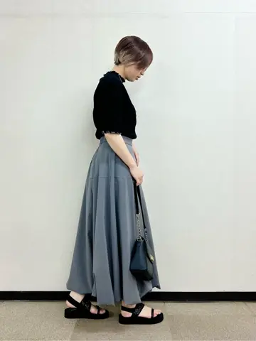 ANY SIS 村上 コーディネート画像