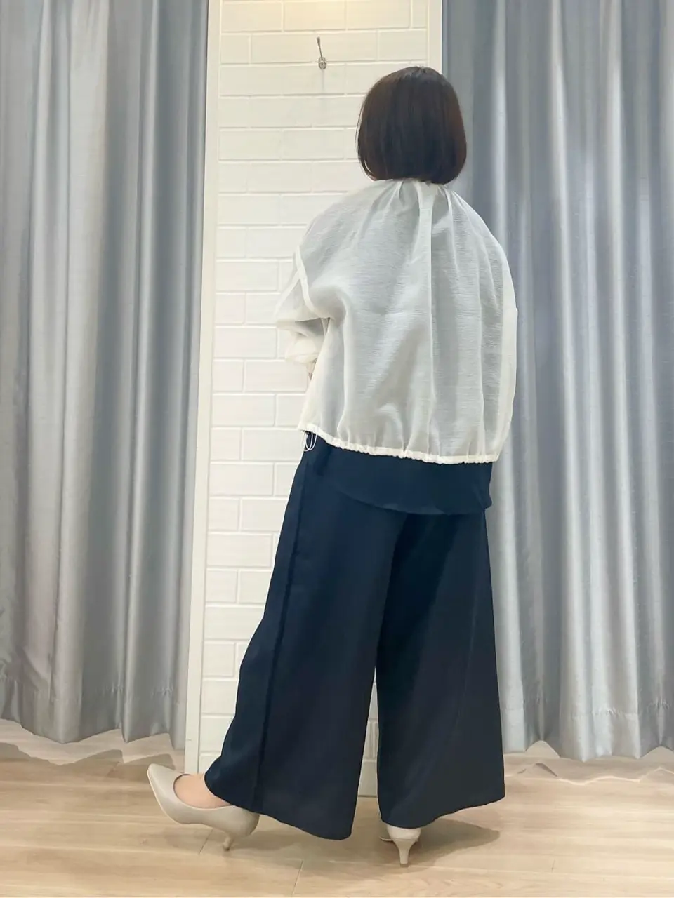 ANY SIS 丸岡 コーディネート画像