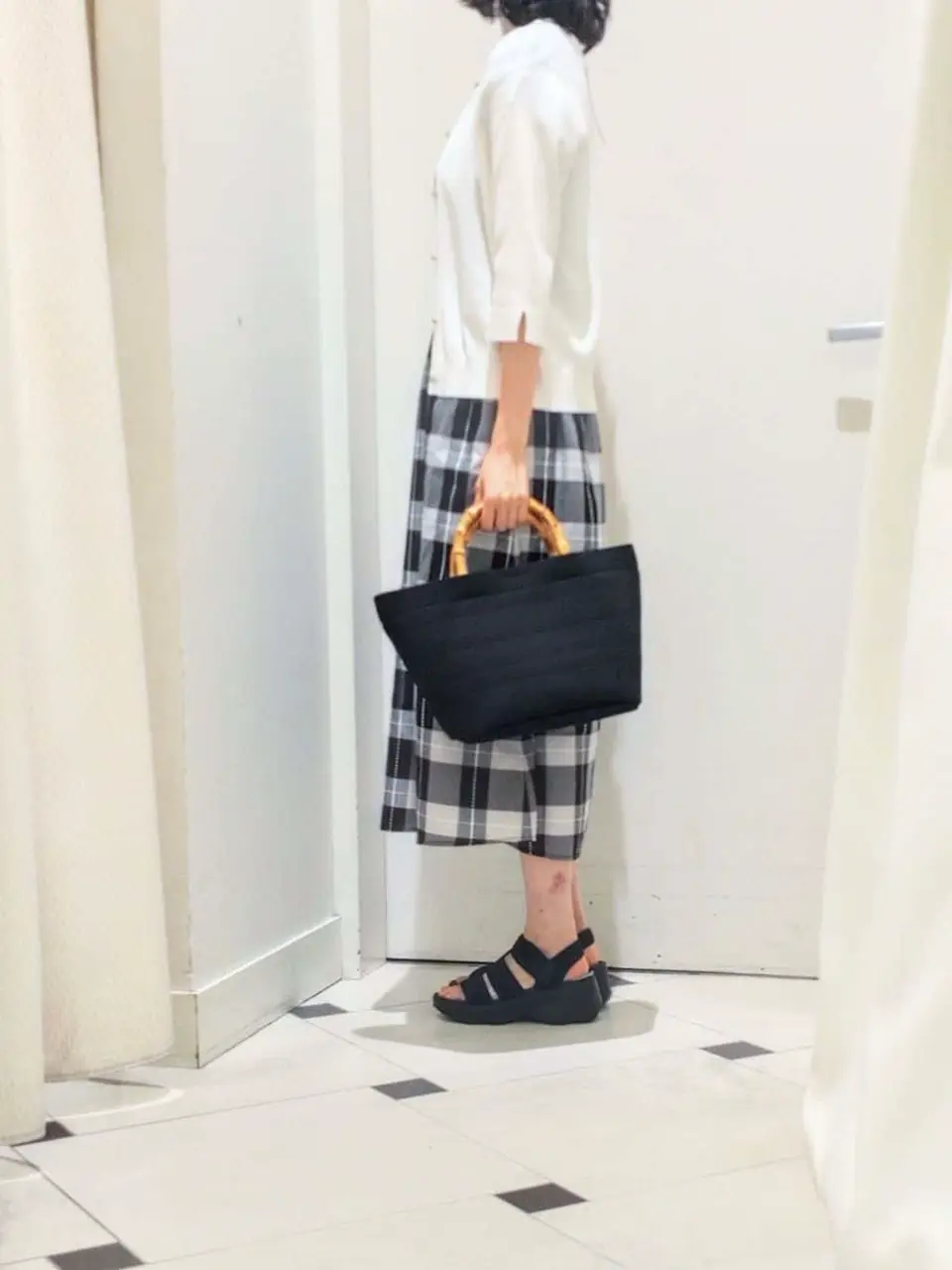 ANY SIS 武市 コーディネート画像