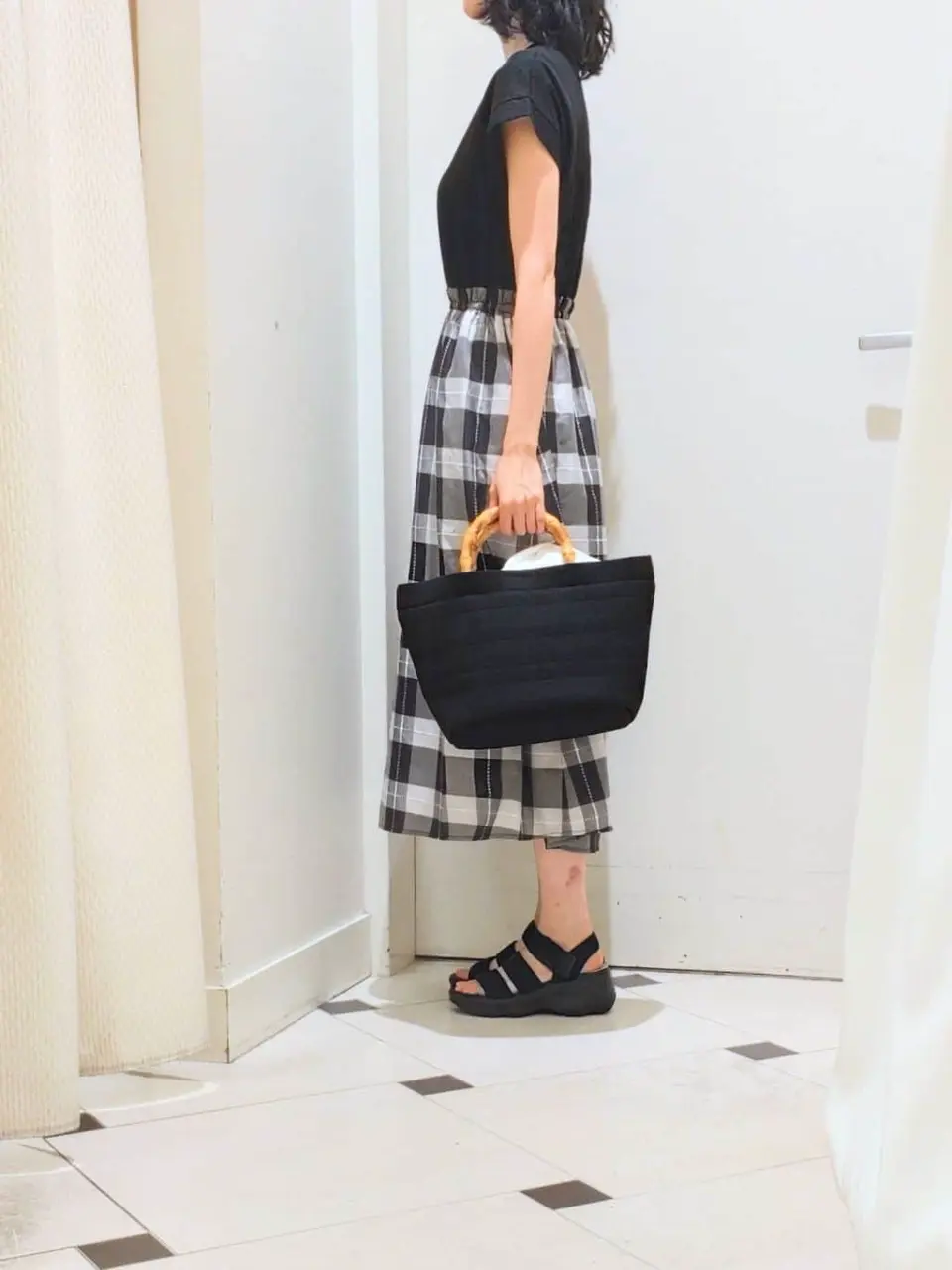 ANY SIS 武市 コーディネート画像