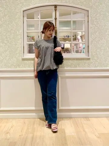 ANY SIS MIHO コーディネート画像