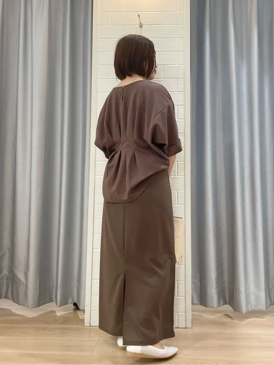 ANY SIS 丸岡 コーディネート画像