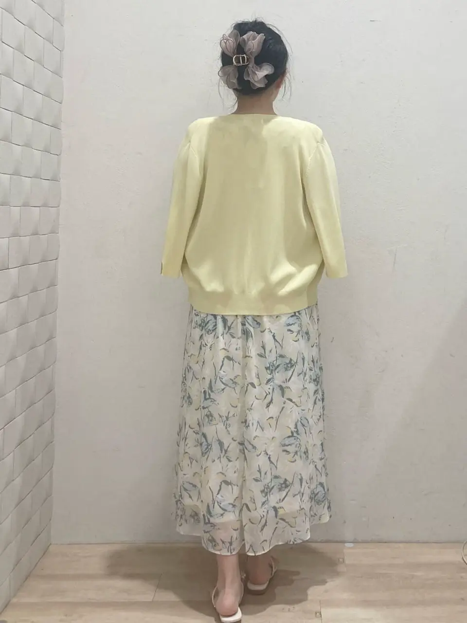 ANY SIS 川根　彩 コーディネート画像