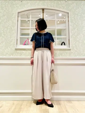 ANY SIS MIKA コーディネート画像