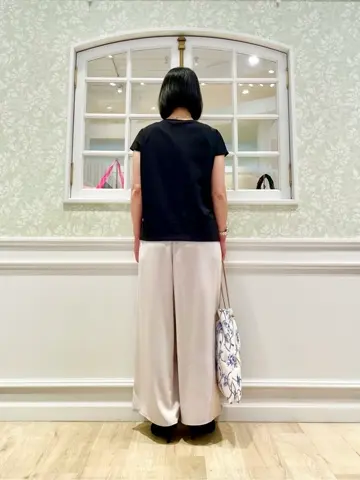 ANY SIS MIKA コーディネート画像