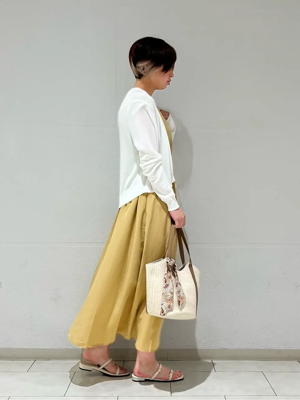 ANY SIS 村上 コーディネート画像