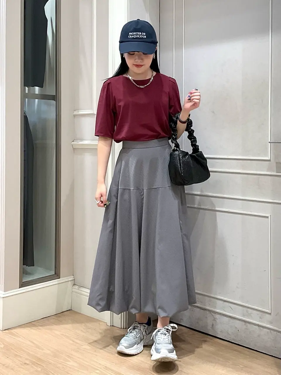 ANY SIS erika コーディネート画像