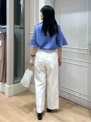 ANY SIS erika コーディネート画像