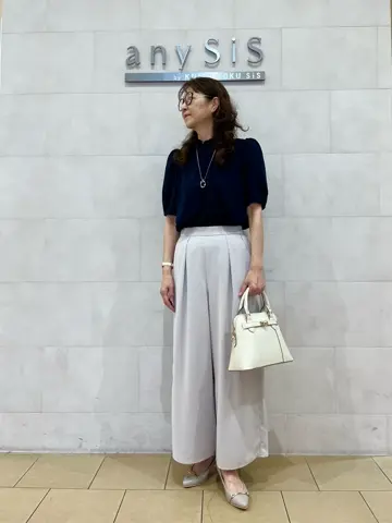 ANY SIS スタッフ コーディネート画像