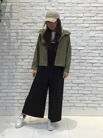 ANY SIS 東海林 コーディネート画像