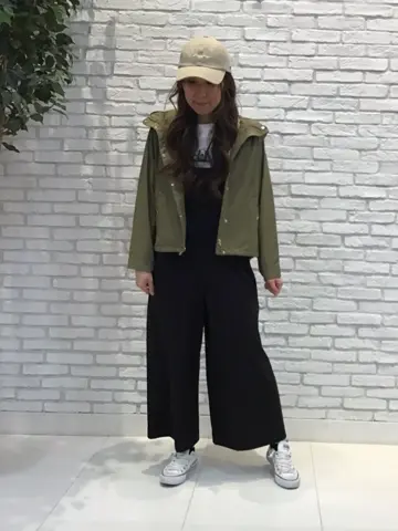 ANY SIS 東海林 コーディネート画像