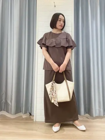 ANY SIS 丸岡 コーディネート画像