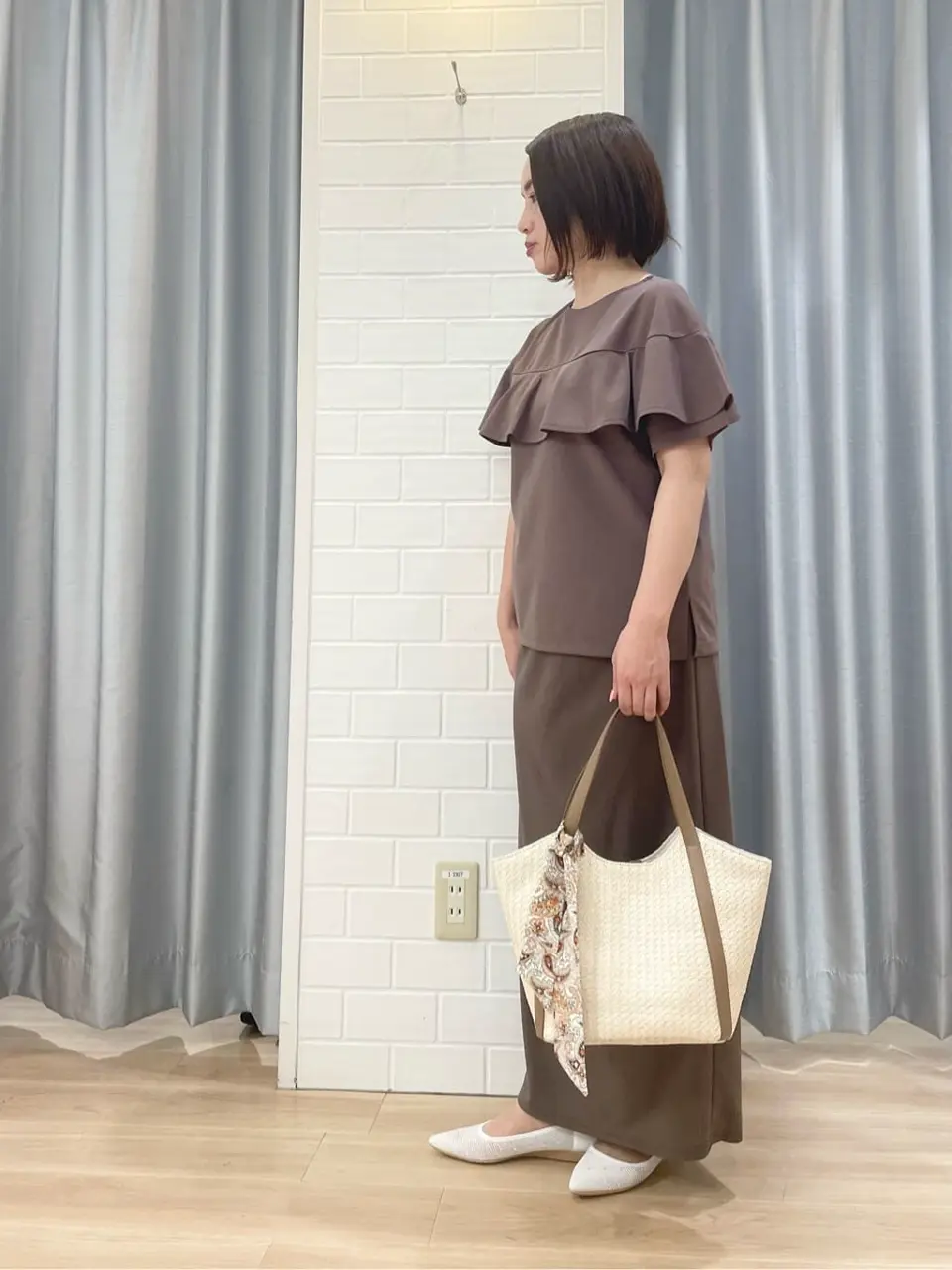 ANY SIS 丸岡 コーディネート画像